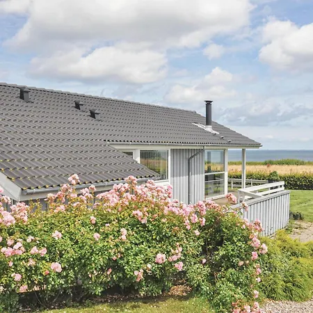 Holiday home Bellevue Iii Mommark